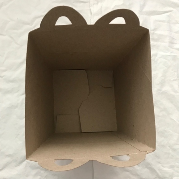 McDonald's Original Squishmallows Happy Meal Box 2025 - Picture 5 of 6